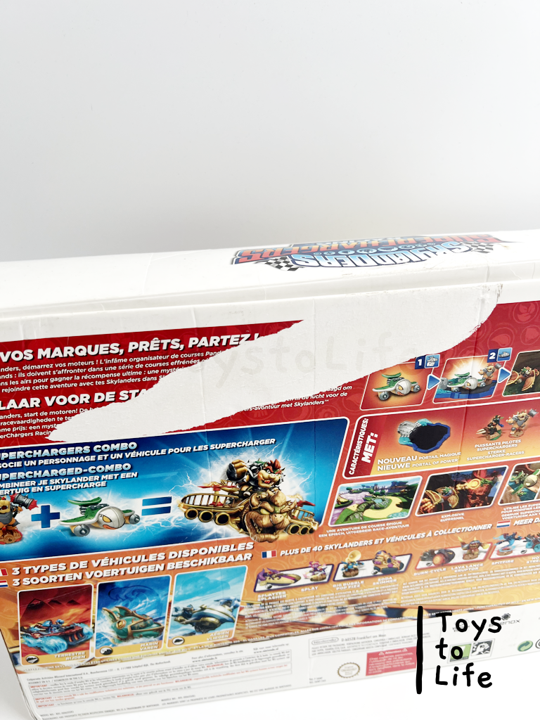 Skylanders Superchargers Starter Pack - Wii - IN BOX (damaged)