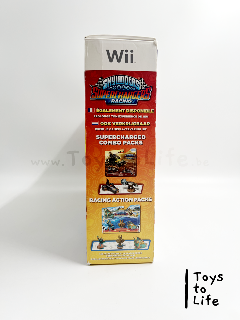 Skylanders Superchargers Starter Pack - Wii - IN BOX (damaged)