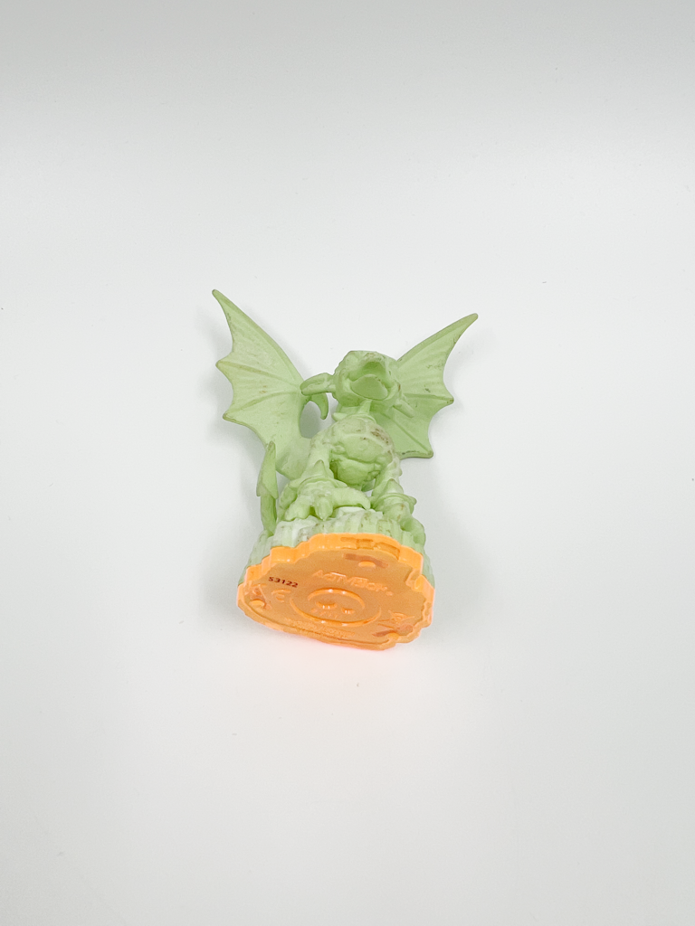 Cynder (Glow-in-the-Dark)