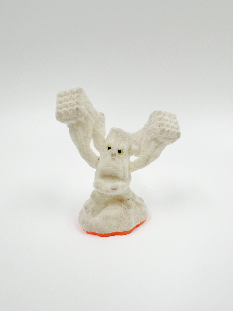 Stump Smash White Flocked