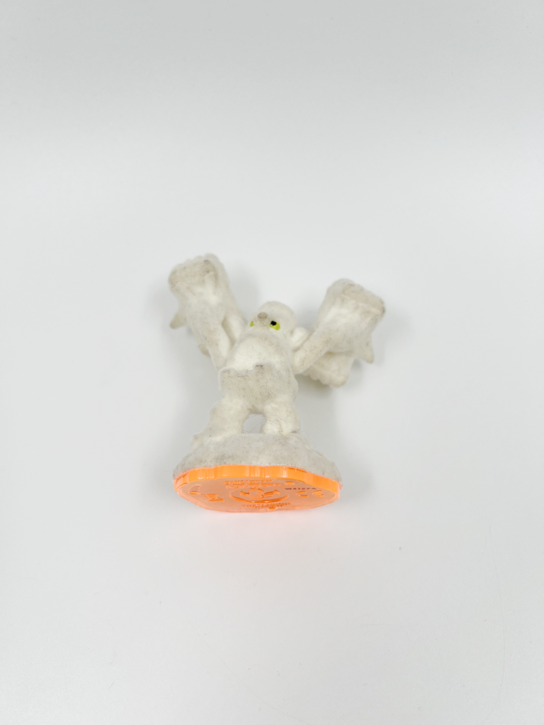 Stump Smash White Flocked