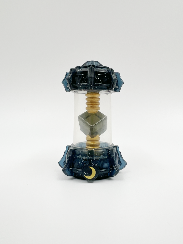Creation Crystal (Dark Pyramid)