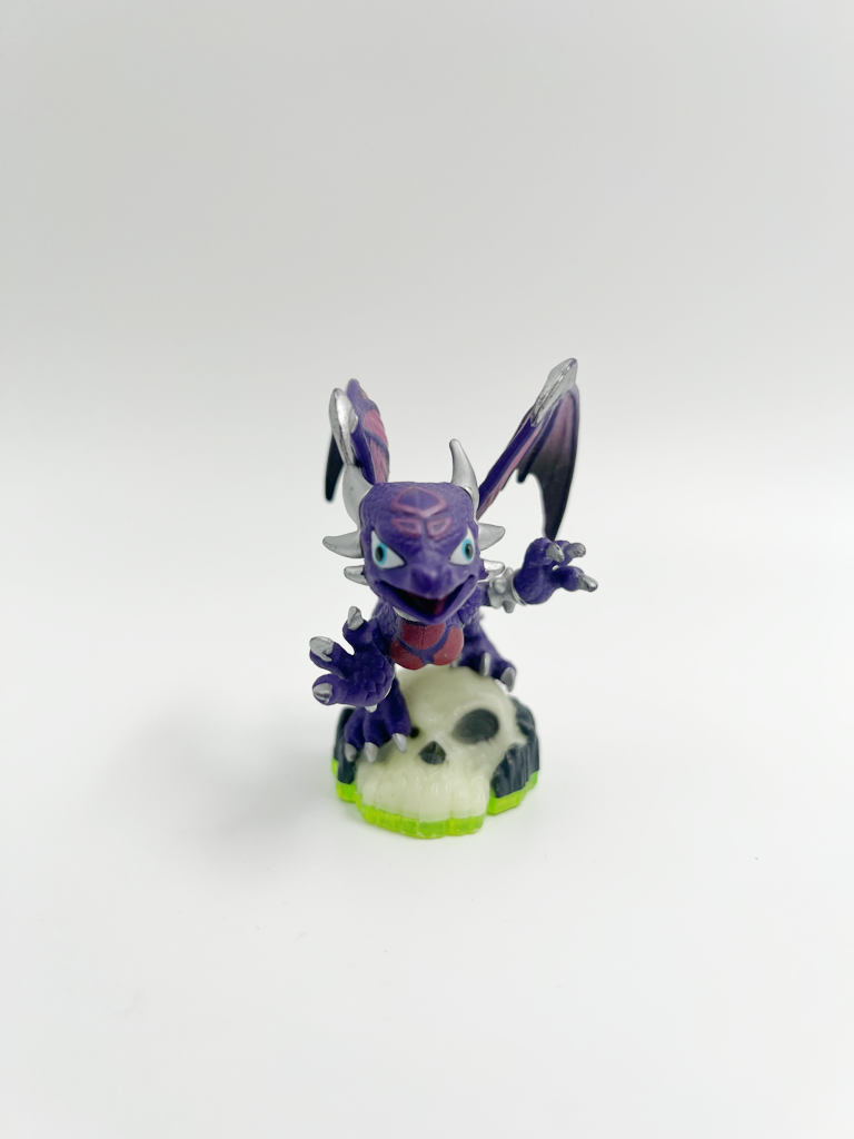 Cynder (Series 1)