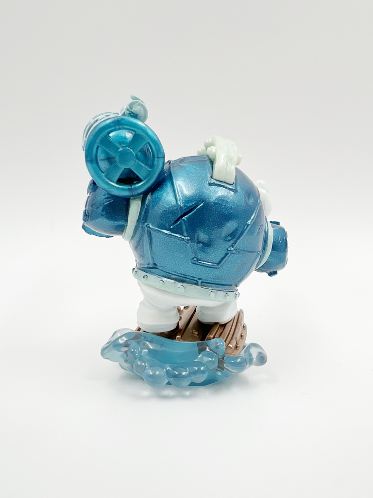 Dive-Clops