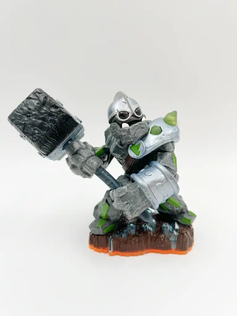 Crusher - Skylanders Giants