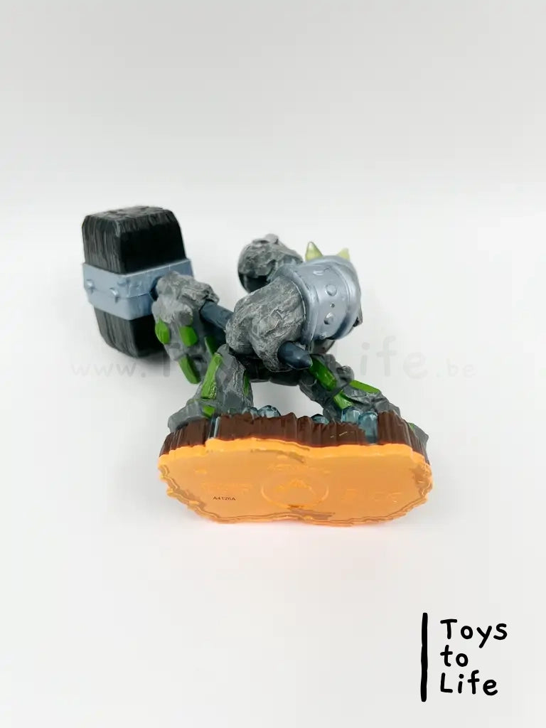 Crusher - Skylanders Giants