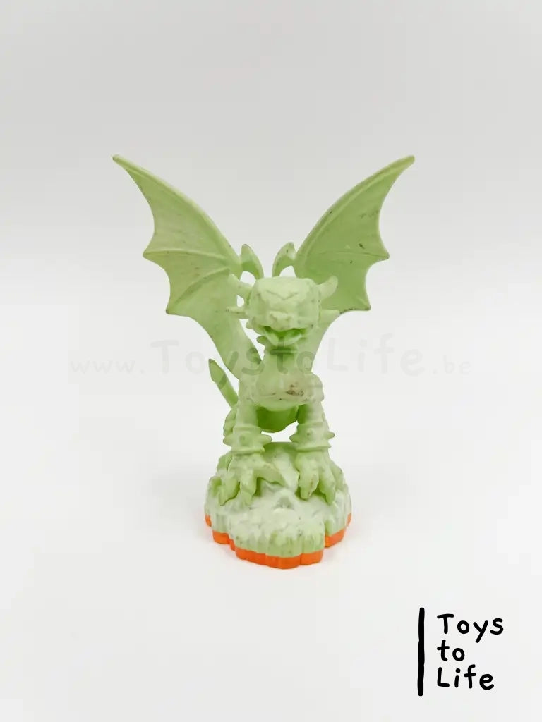 Cynder (Glow-in-the-Dark) - Skylanders Giants