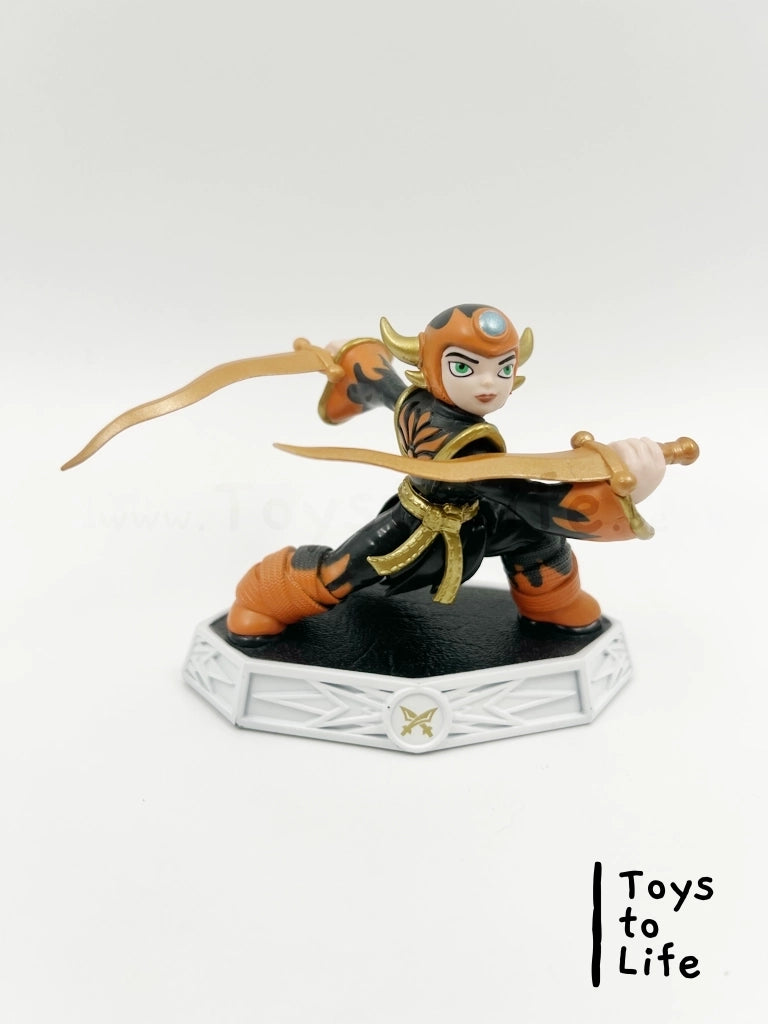 Aurora (Solar Flare) - Skylanders Imaginators
