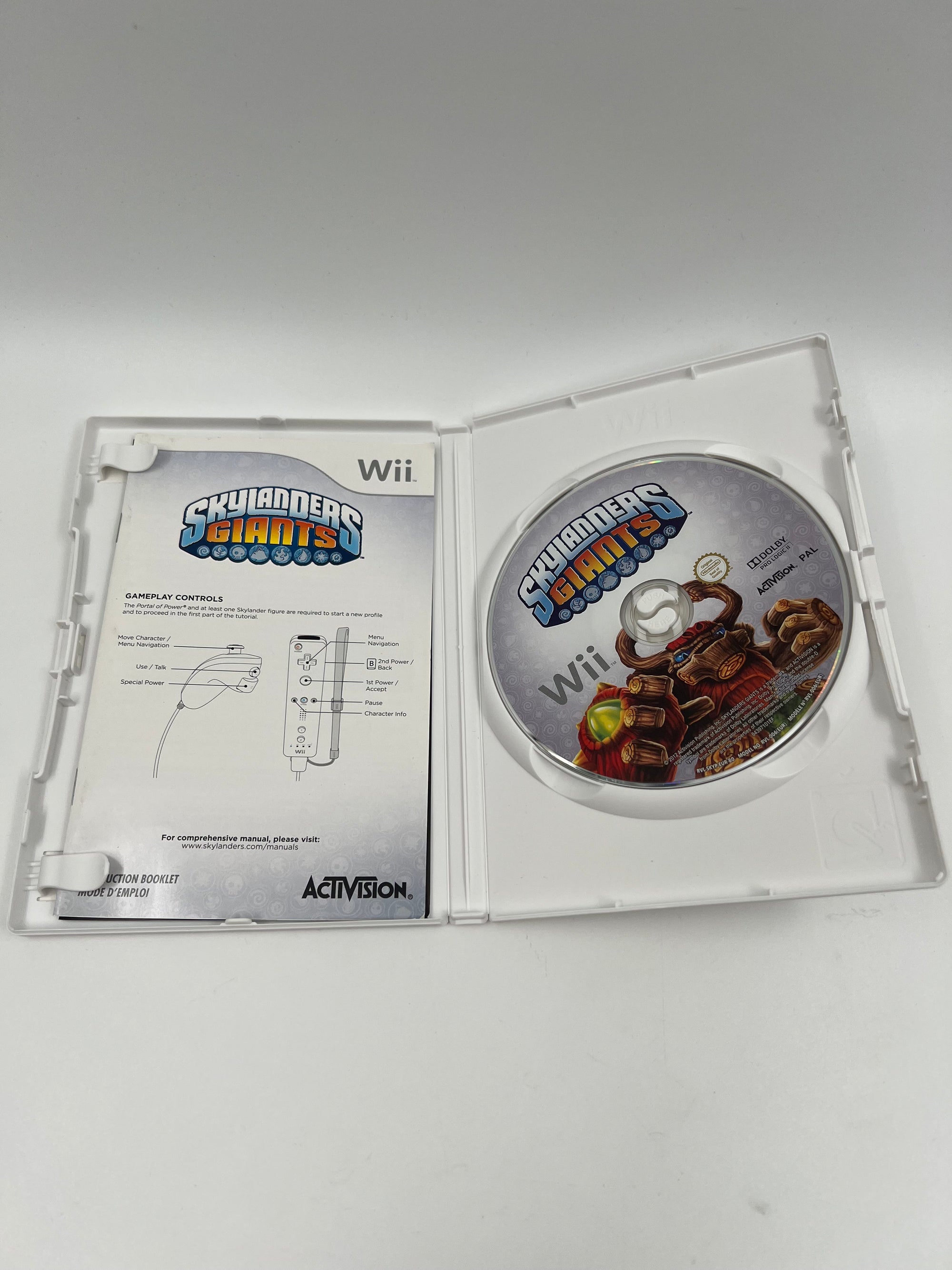 Skylanders Giants (Wii)